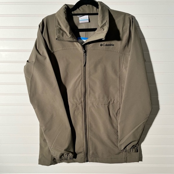 Columbia Sportswear Company Jackets & Blazers - NWT Columbia Jacket Light Weight Water Resistant sz S